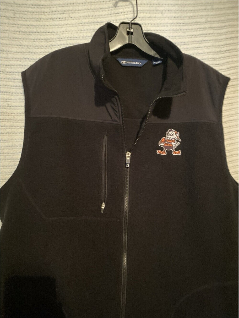 CLEVELAND BROWNS NFL VINTAGE LOGO, WMNS ANTIGUA BLACK SHERPA VEST SIZE Xg